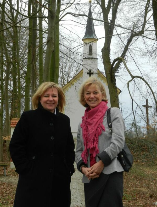 Carolina Trautner besucht Gemeinde Kutzenhausen